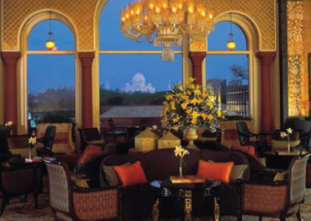最高級ホテルが誇るインド料理専門店：イスファハン