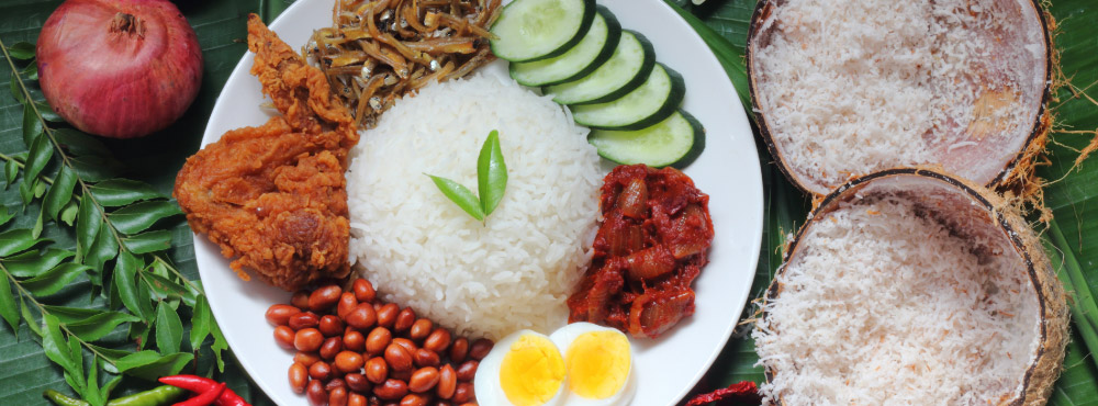 マレーシアの定番料理ナシレマ