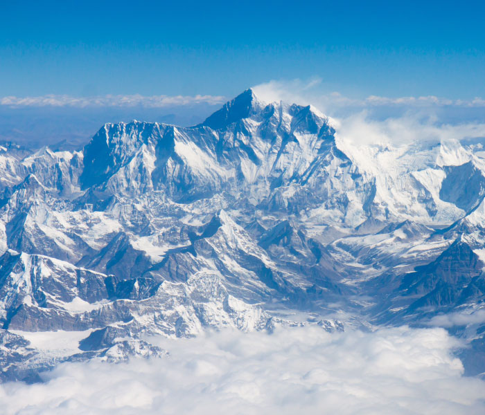 世界最高峰の名峰エベレスト