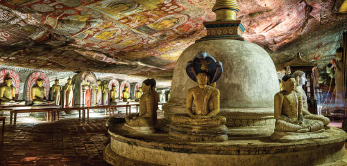 太鼓から続く仏教聖地ダンブッラ石窟寺院