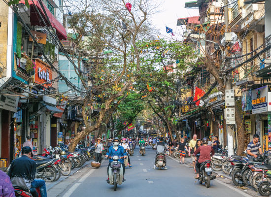 古き良き時代のベトナムの喧騒と懐かしさが残るハノイ旧市街