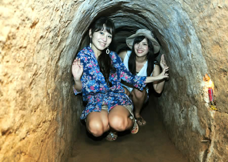 クチ地下トンネル